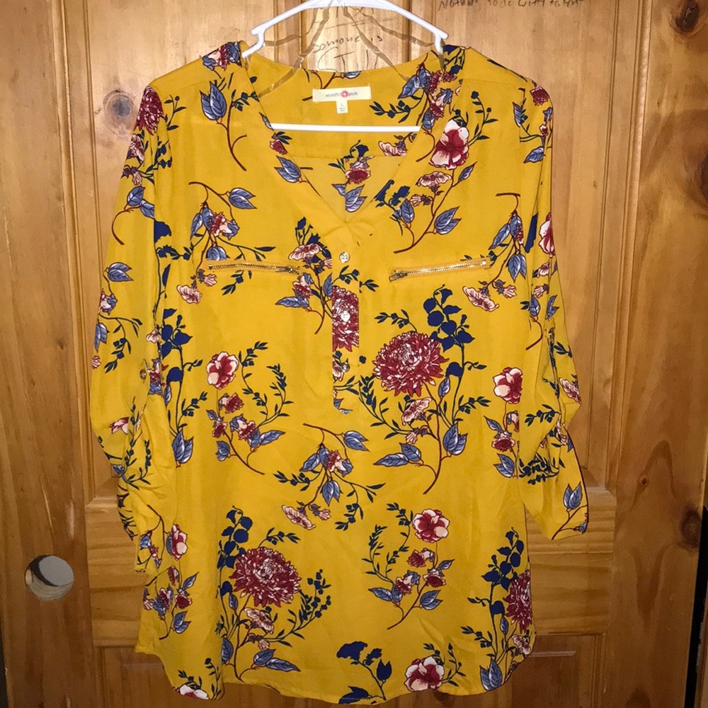 Yellow/gold-ish floral blouse